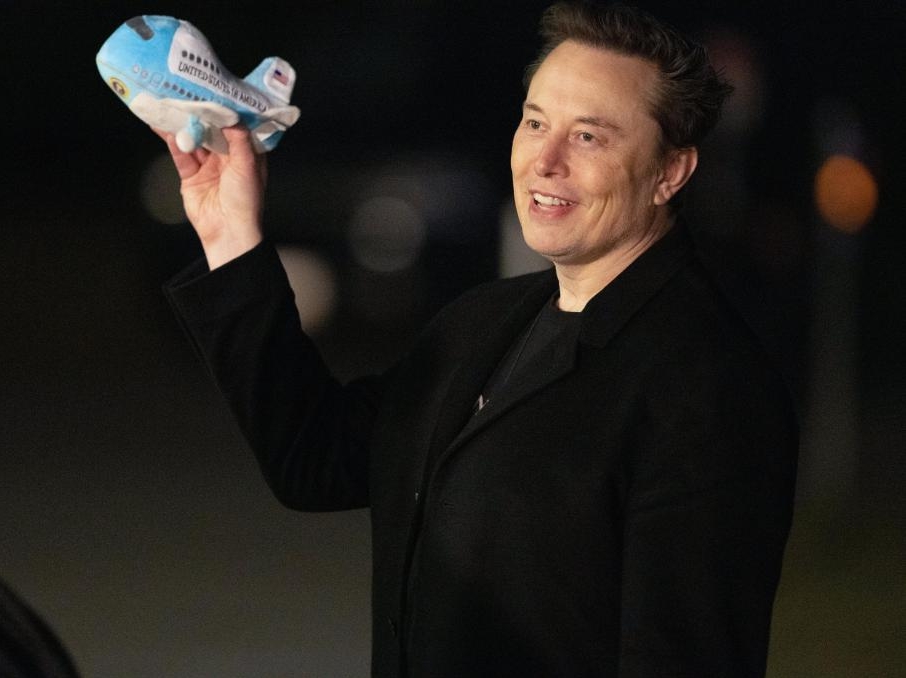  特斯拉股东批准马斯克万亿薪酬计划